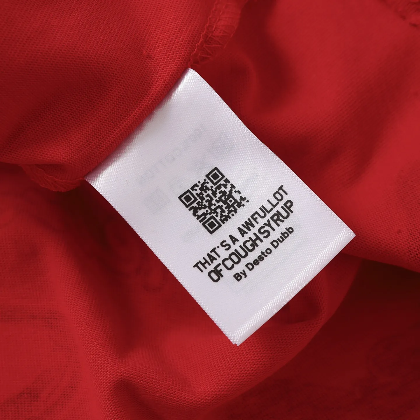 # I THAT'S A AWFUL LOT OF COUGH SYRUP In Stock Real shot American simple trendy brand loose casual T-shirt Fabric (fabric): 32 counts Weight combed double yarn pure cotton Sizes (size): S-M L X L Color (colour): Chinese red